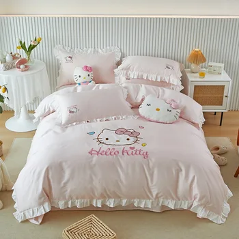 Kawaii Hello Kitty Комплект Спално Бельо От Четири части Аниме Sanrio Карикатура Студентски Скъпа Чаршаф За Спални Дантелено Стеганое Одеяло За Момичета детски Играчки за Подаръци